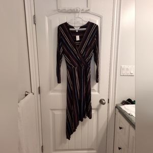 Additionelle wrap dress